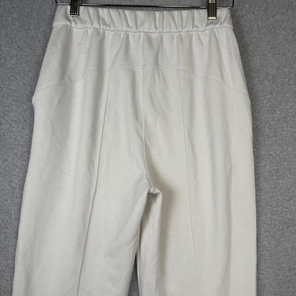 Brand New Lululemon Women's Size 4 Bone Softstreme Relaxed HR Pants Jogger - Picture 6 of 11